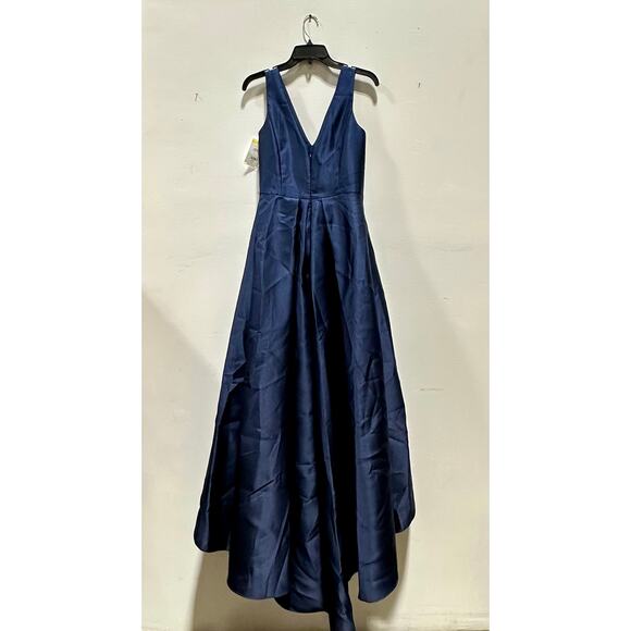 Alfred Sung Women Navy Sleeveless Satin Gown - Picture 4 of 7